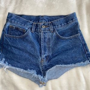 Brandy Melville shorts